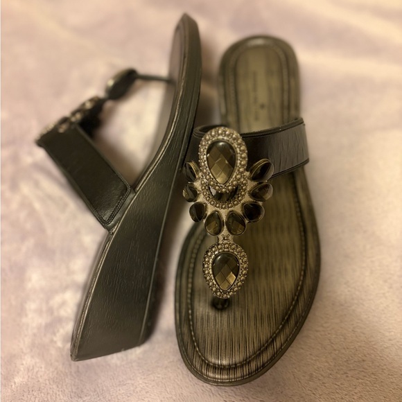 Montego Bay Club Black Gemstone Sandals - Picture 2 of 3